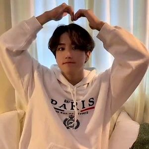 Meet your Posher, Nini